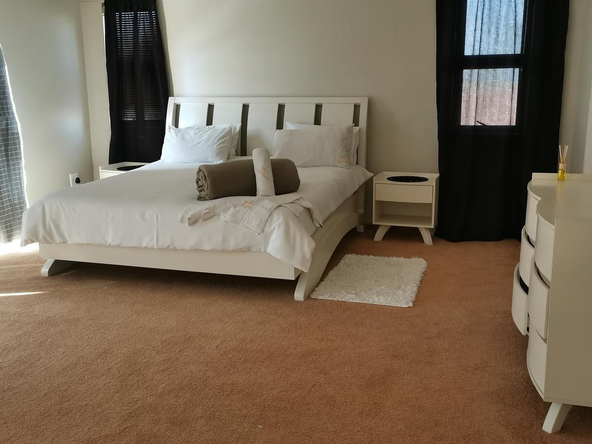 Stevens Guesthouse Свакопмунд Номер фото